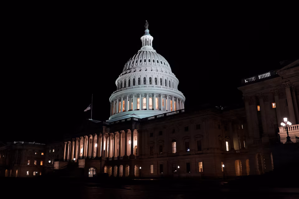 Breaking News: US Senate Passes Bill to End Longest Government Shutdown, Sends to House