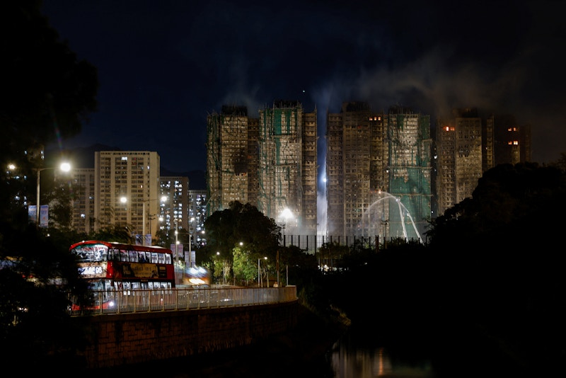Hong Kong Blaze Death Toll Rises to 55; Rescuers Battle Fire After 24 Hours