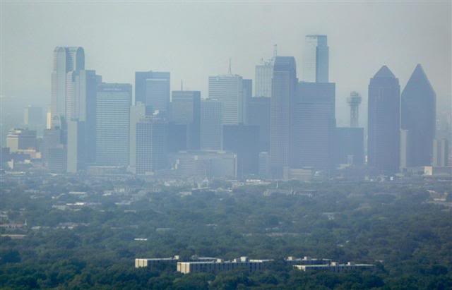 Texas and India Warn Residents to Stay Indoors—But Not for the Same Reason
